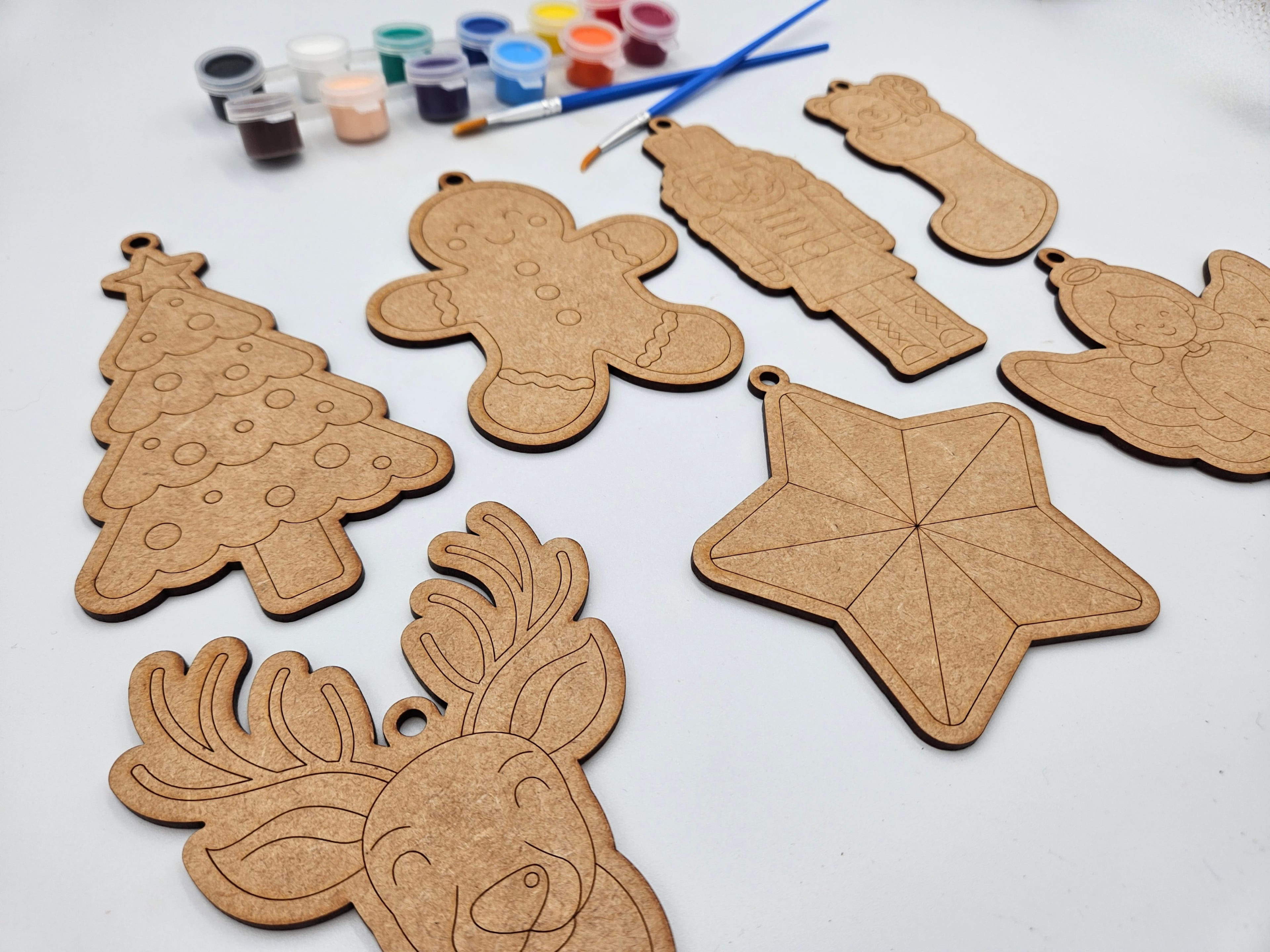 Paint your own Christmas ornaments activity