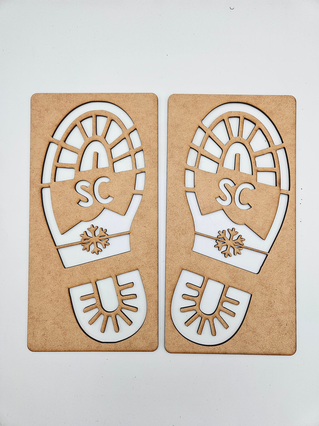 Santa's shoeprints