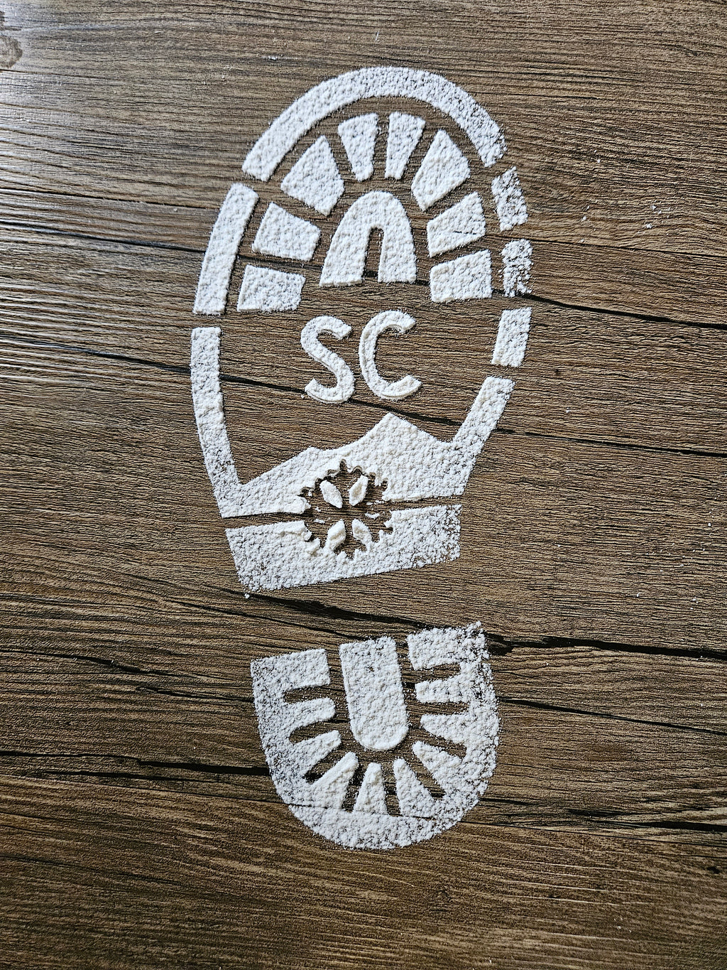 Santa's shoeprints