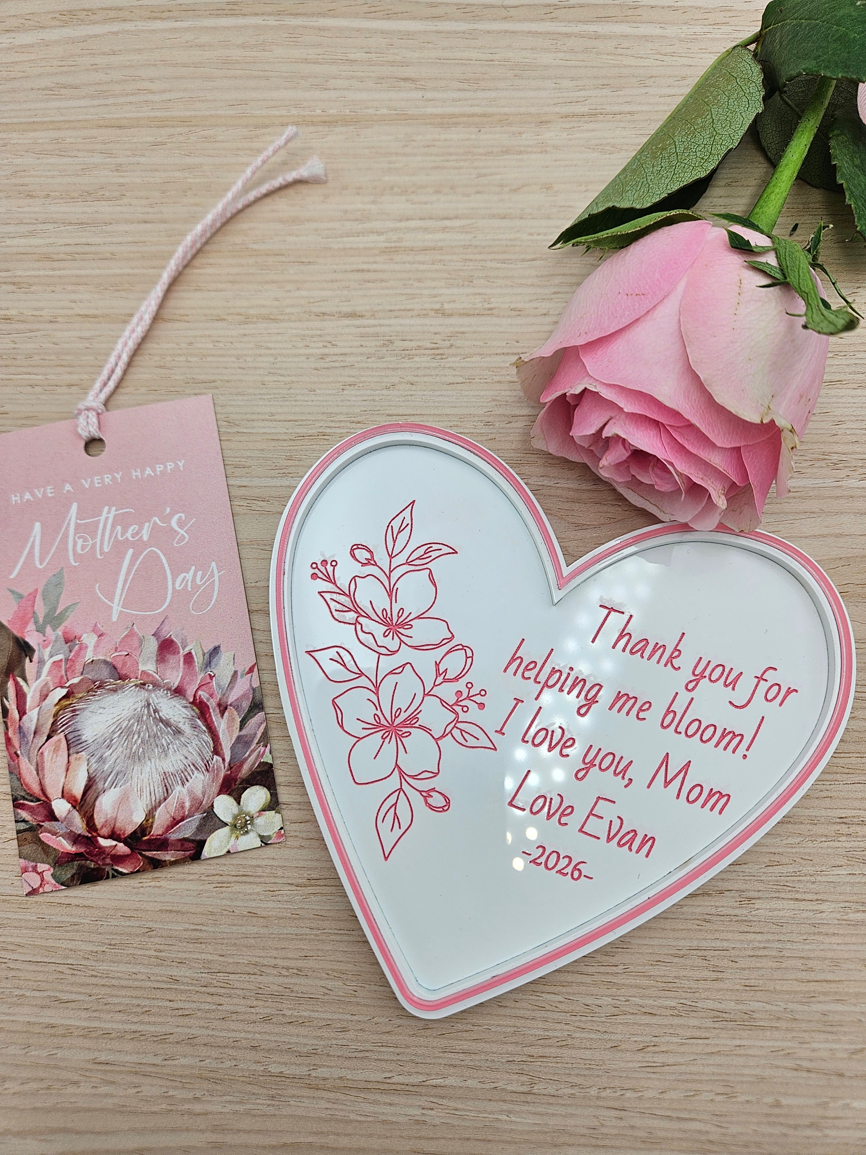 Mom's personalised trinket tray